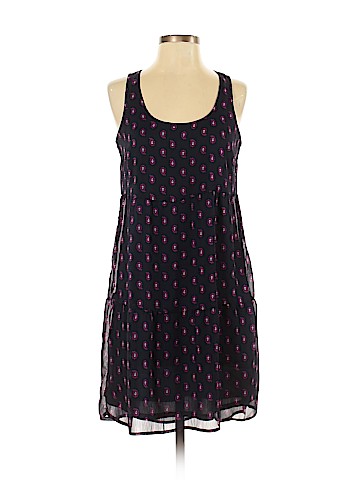 Old Navy Casual Dress (view 1)