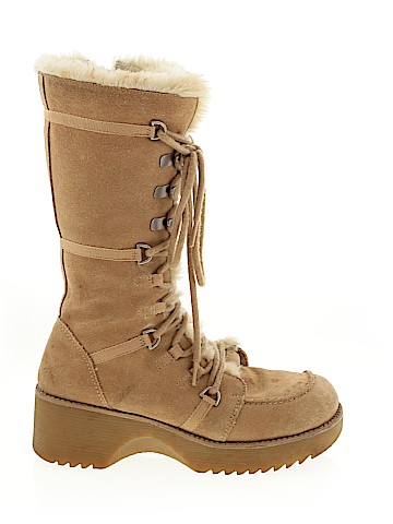 REPORT Boots (view 1)