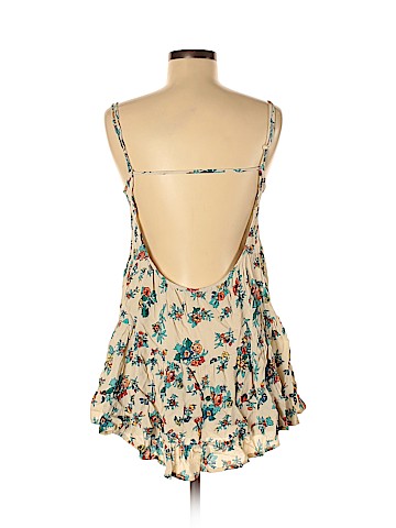 Brandy Melville Sleeveless Top (view 2)