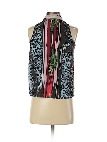 RD Style Sleeveless Blouse (view 2)