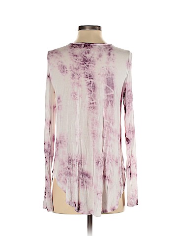 American Eagle Outfitters Long Sleeve Top (view 2)