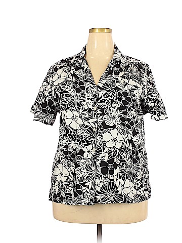 Cathy Essentials Short Sleeve Button-Down Shirt (view 1)