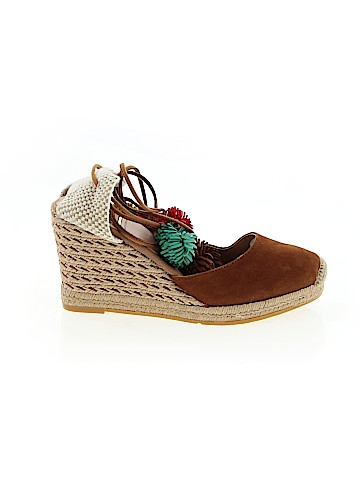 Kanna Wedges (view 1)