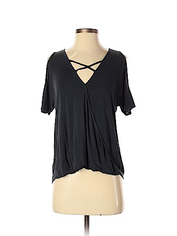 American Eagle Outfitters Short Sleeve Top (view 1)