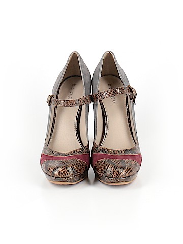 Hinge Heels (view 2)