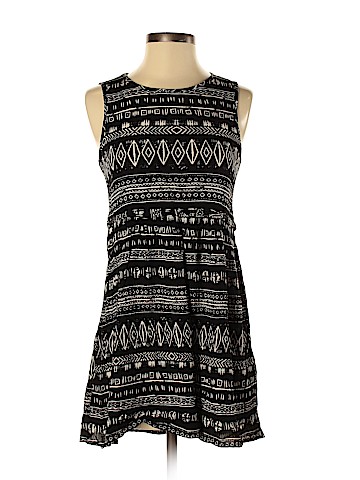 Forever 21 Casual Dress (view 1)
