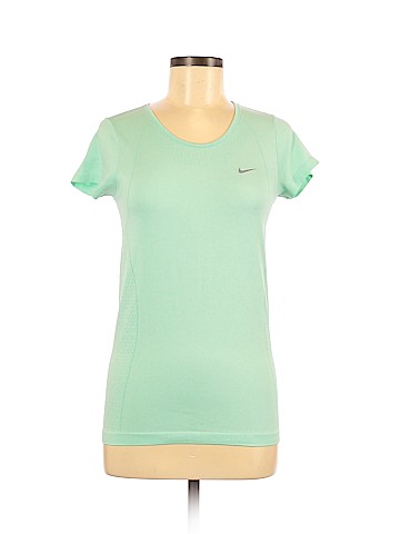 Nike Active T-Shirt (view 1)