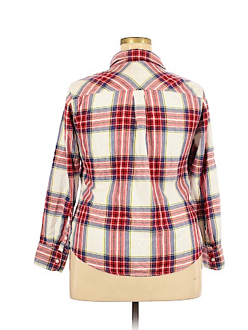 Ava & Viv Long Sleeve Button-Down Shirt (view 2)