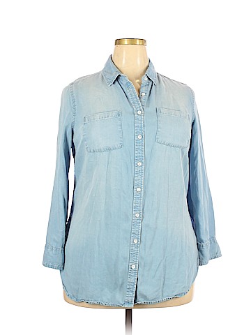 Ava & Viv Long Sleeve Button-Down Shirt (view 1)