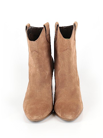 Aeropostale Ankle Boots (view 2)