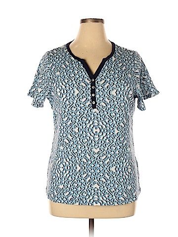 Croft & Barrow Plus Short Sleeve Henley (view 1)