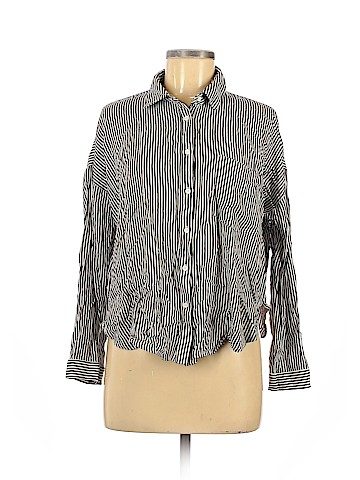 Forever 21 Long Sleeve Button-Down Shirt (view 1)