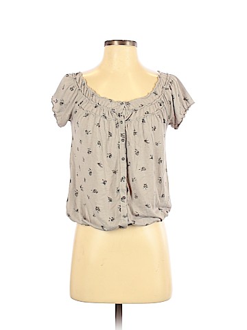 American Eagle Outfitters Short Sleeve Top (view 1)