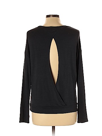 American Eagle Outfitters Sweatshirt (view 2)