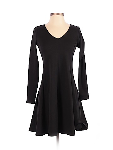 Old Navy Casual Dress (view 1)