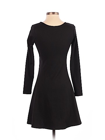 Old Navy Casual Dress (view 2)