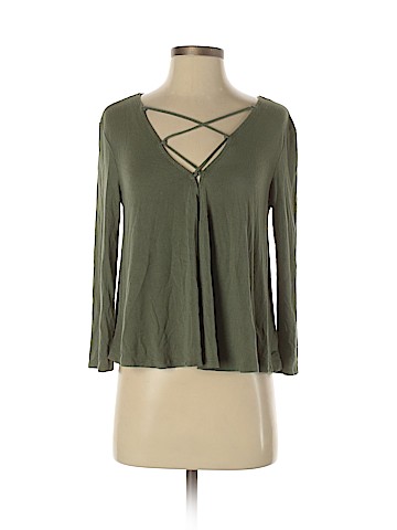 American Eagle Outfitters Long Sleeve Top (view 1)