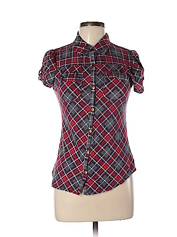 Derek Heart Short Sleeve Button-Down Shirt (view 1)