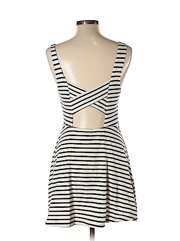 American Eagle Outfitters Casual Dress (view 2)