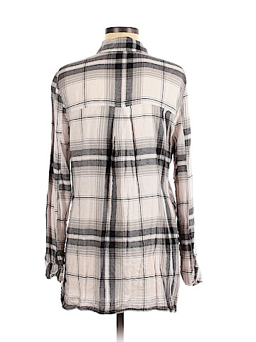 BP. Long Sleeve Button-Down Shirt (view 2)