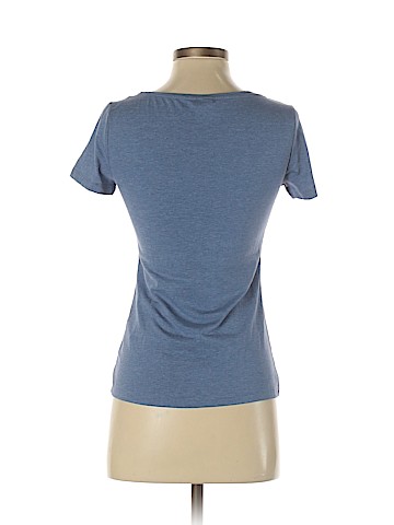 H&M Short Sleeve T-Shirt (view 2)