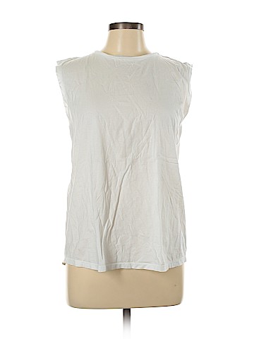 Babaton Sleeveless T-Shirt (view 1)