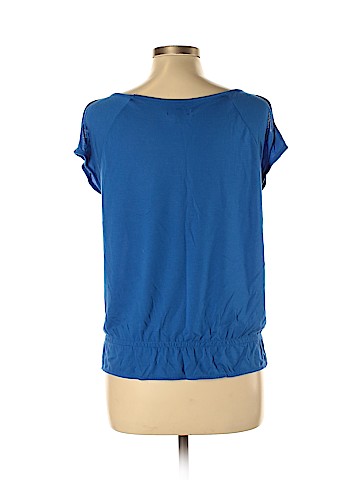 American Eagle Outfitters Short Sleeve Top (view 2)