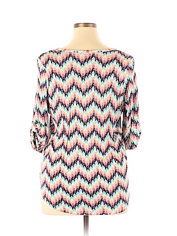 Pixley 3/4 Sleeve Top (view 2)