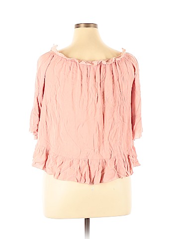 Lily's of Beverly Hills 3/4 Sleeve Top (view 2)