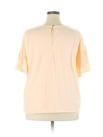 ELOQUII Short Sleeve Top (view 2)