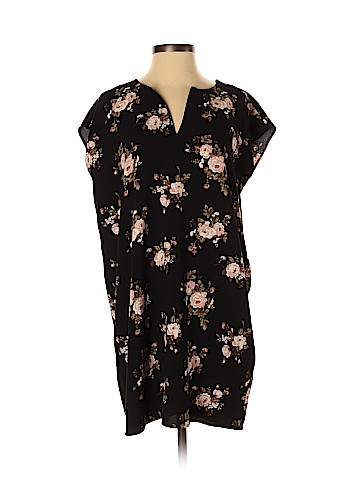 Forever 21 Casual Dress (view 1)