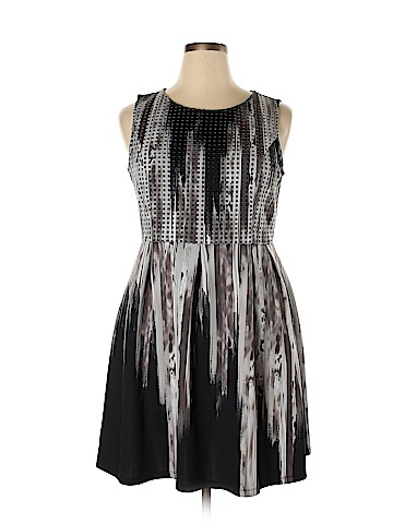 Apt. 9 Casual Dress (view 1)