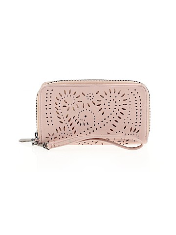 Unbranded Wristlet (view 1)