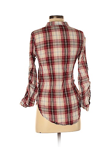 Romeo & Juliet Couture Long Sleeve Button-Down Shirt (view 2)