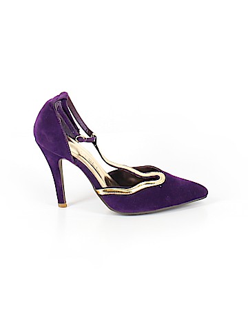 Kiss & Tell Heels (view 1)