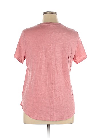 Old Navy Short Sleeve T-Shirt (view 2)