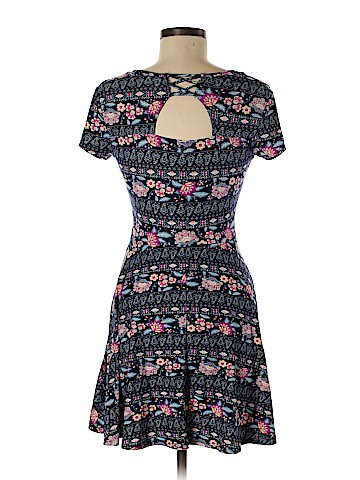 No Boundaries Casual Dress (view 2)