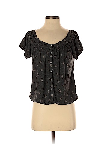 American Eagle Outfitters Short Sleeve Top (view 1)
