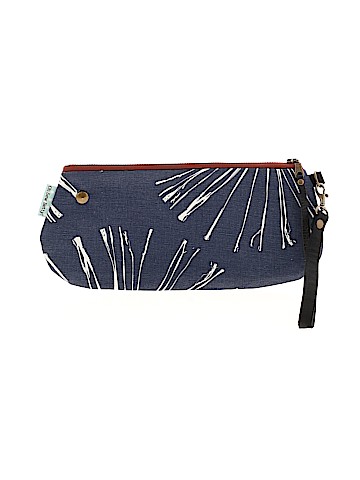 Unbranded Wristlet (view 2)