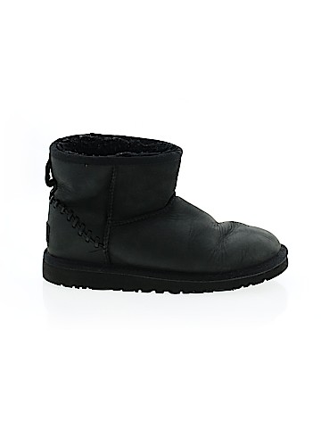 Ugg Australia Ankle Boots (view 1)