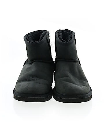 Ugg Australia Ankle Boots (view 2)