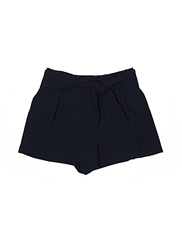 a loves a Shorts (view 1)