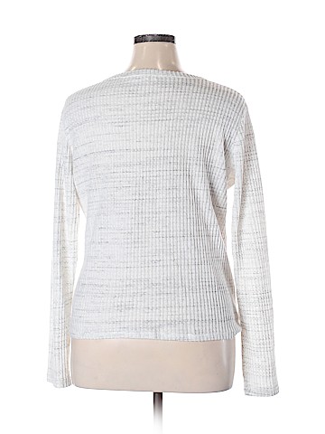 Socialite Long Sleeve Top (view 2)