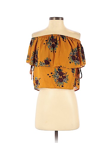 One Clothing Sleeveless Blouse (view 1)