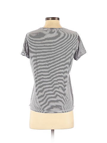 Victoria's Secret Short Sleeve T-Shirt (view 2)