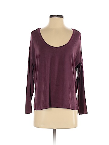 American Eagle Outfitters Long Sleeve T-Shirt (view 1)