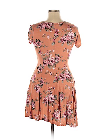 Forever 21 Casual Dress (view 2)