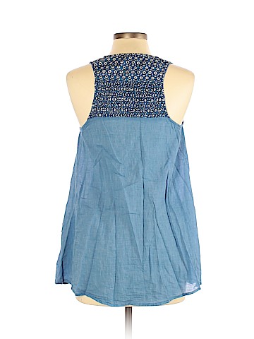 Forever 21 Sleeveless Top (view 2)