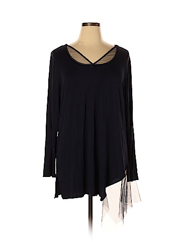 Kate & Mallory designs Long Sleeve Top (view 1)