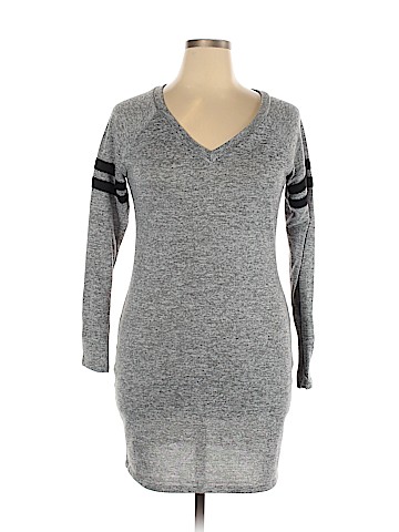 No Boundaries Casual Dress (view 1)